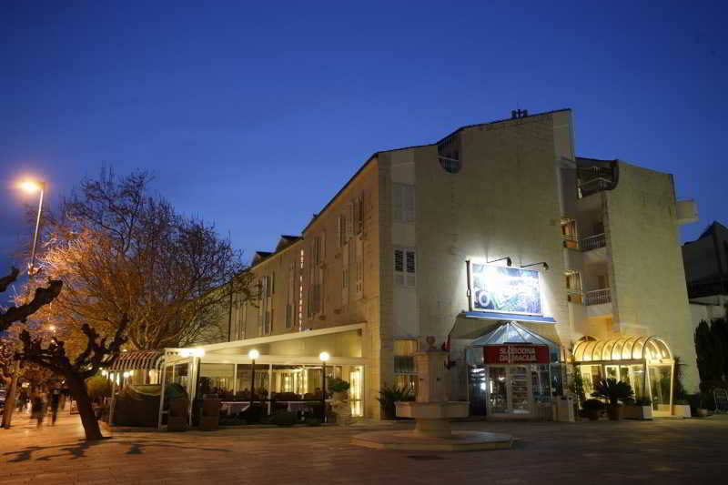 Hotel Biokovo Makarska Kültér fotó